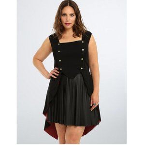 Torrid Disney Alice looking glass Mad Hatter Vest